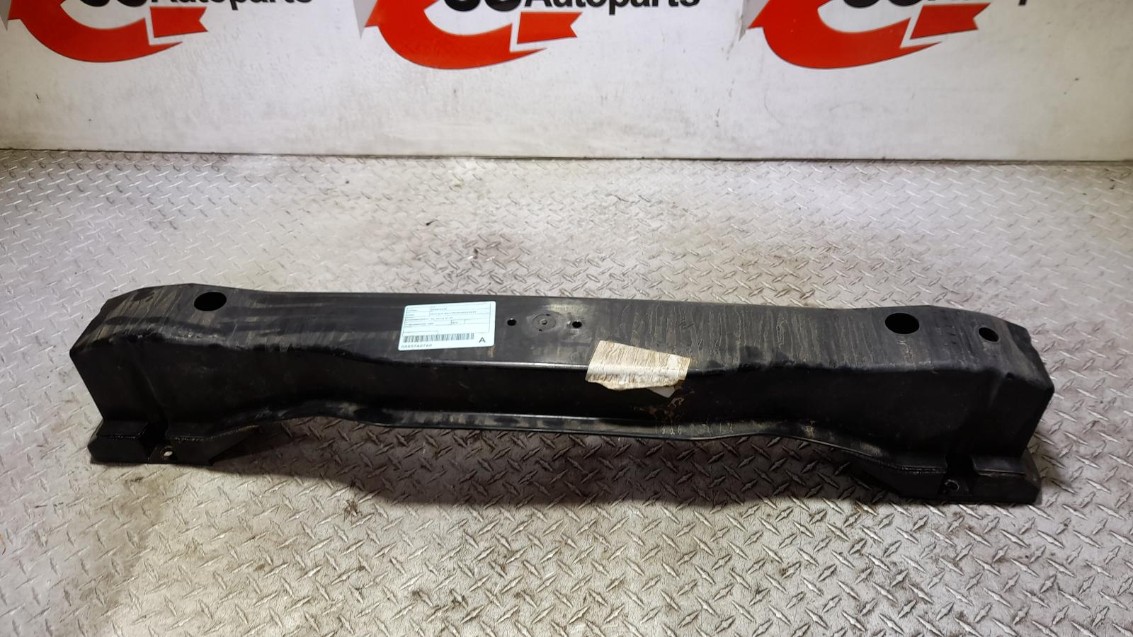 View Auto part R/Bar Bracket/Reinfo Jeep Renegade 2016