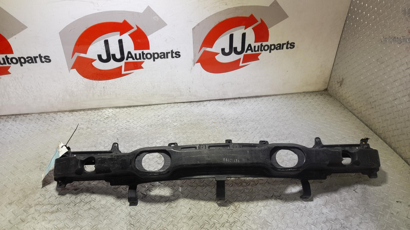 View Auto part R/Bar Bracket/Reinfo Hyundai Ix35 2014
