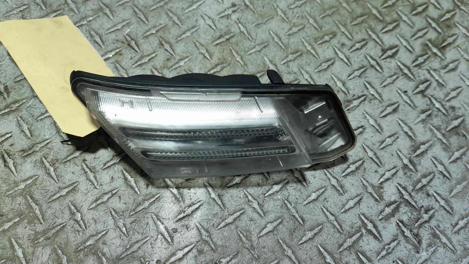 View Auto part Left Indicator/Fog/Side Volvo Xc60 2012