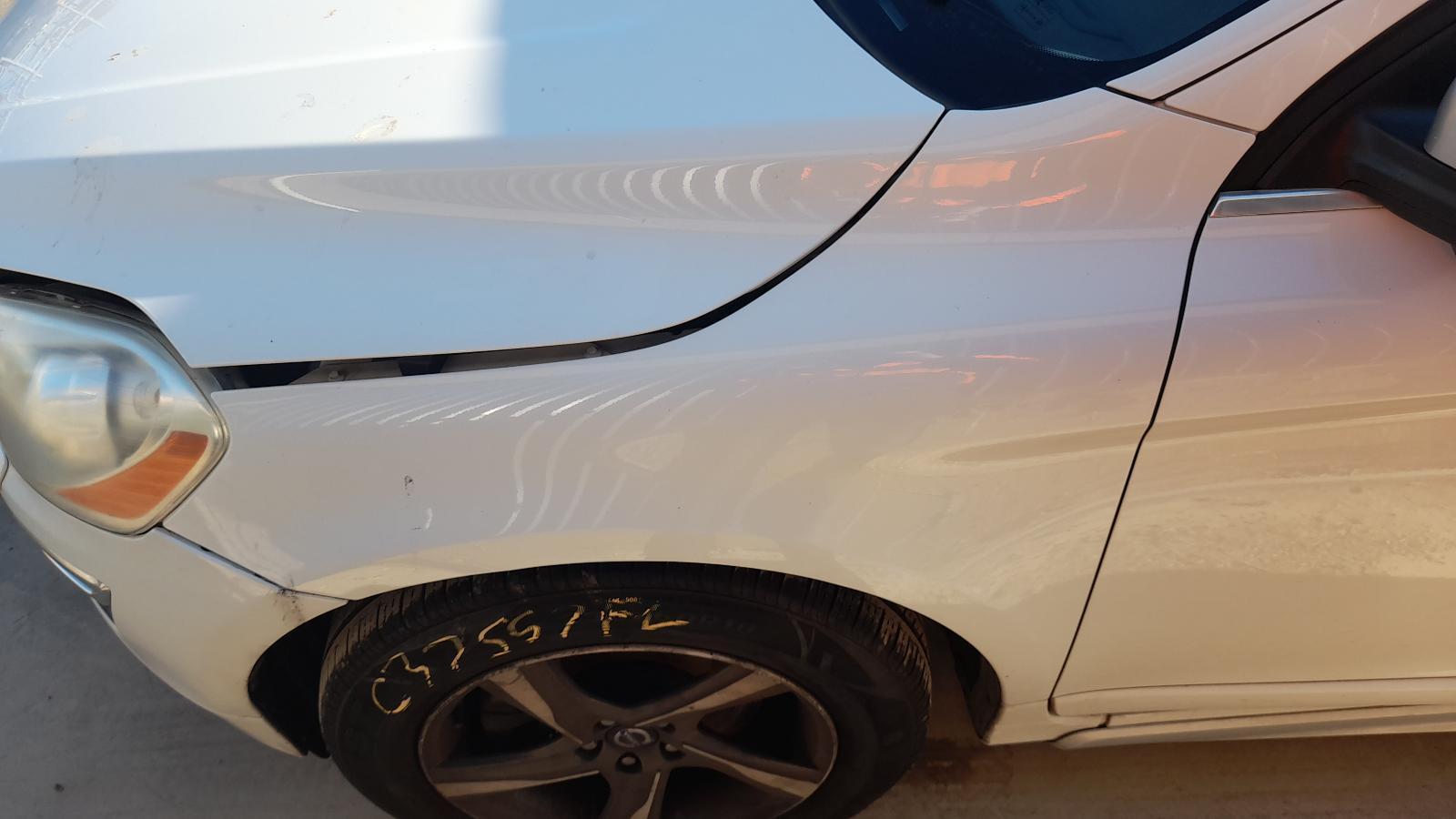 View Auto part Left Guard Volvo Xc60 2012