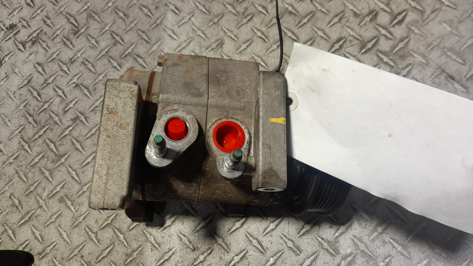 View Auto part A/C Compressor Jeep Grandcherokee 2014