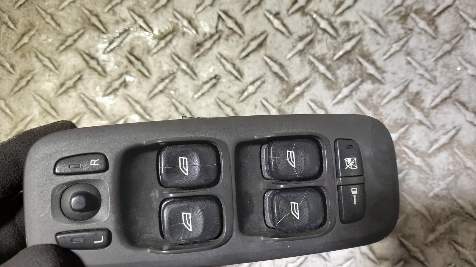 View Auto part Pwr Dr Wind Switch Volvo Xc90 2014