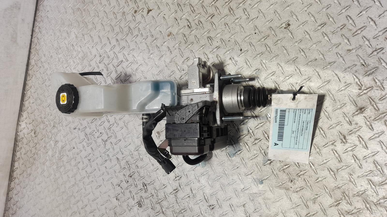 View Auto part Abs Pump/Modulator Toyota Yaris Cross 2020