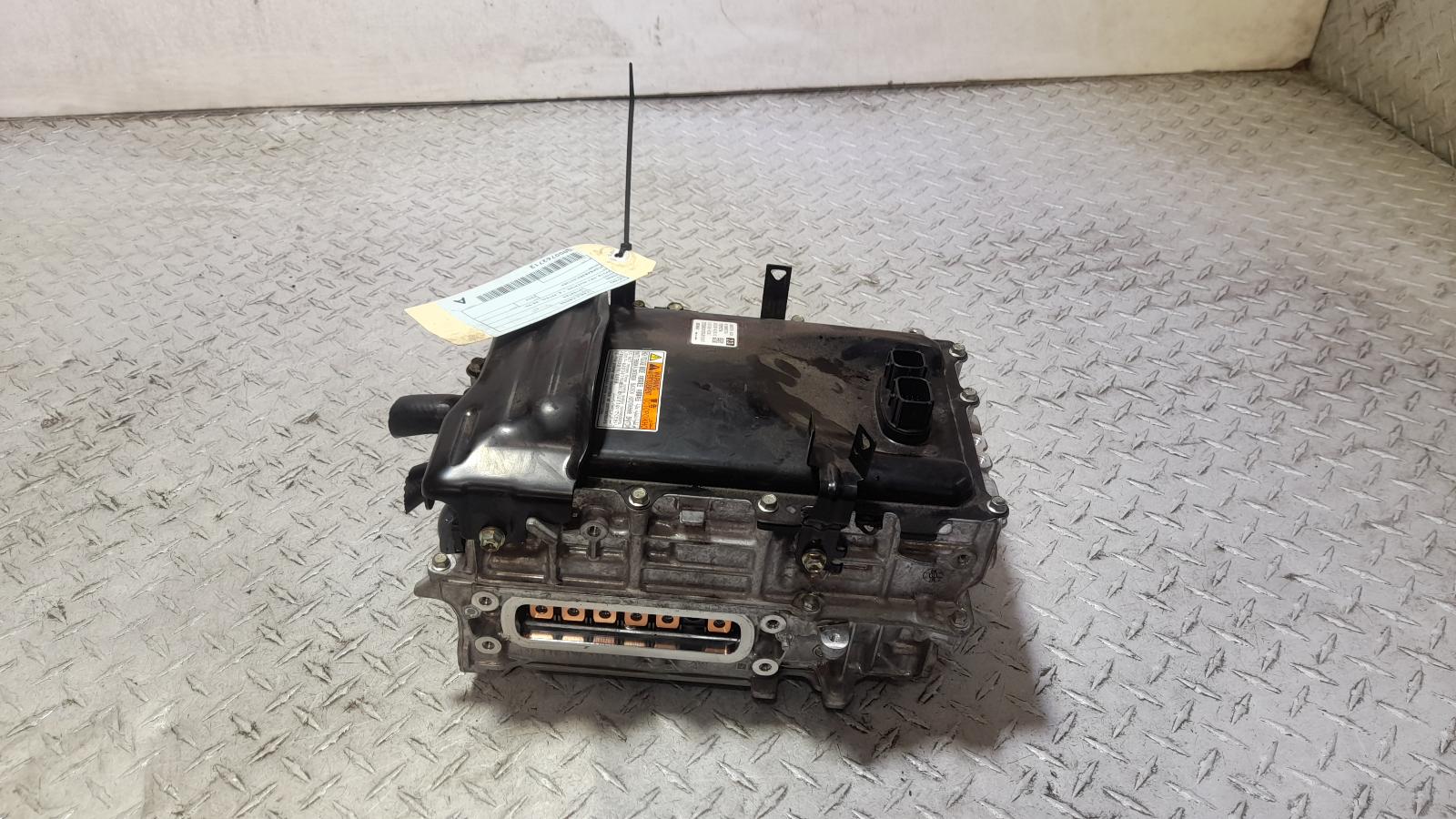 View Auto part Inverter Toyota Yaris Cross 2020