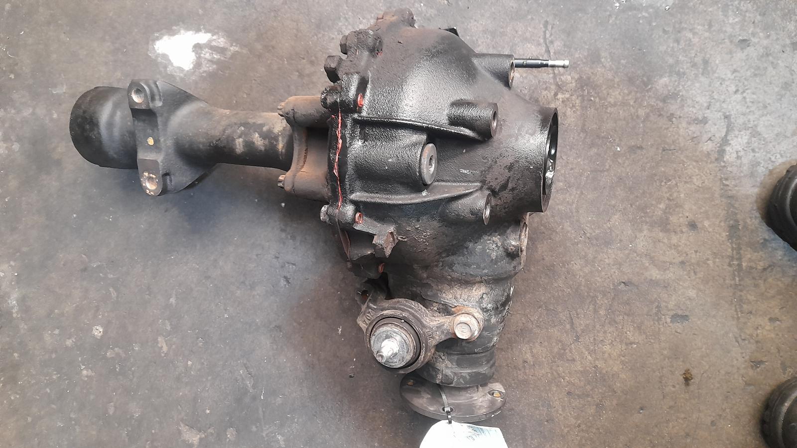 View Auto part Differential Centre Toyota Hilux 2011