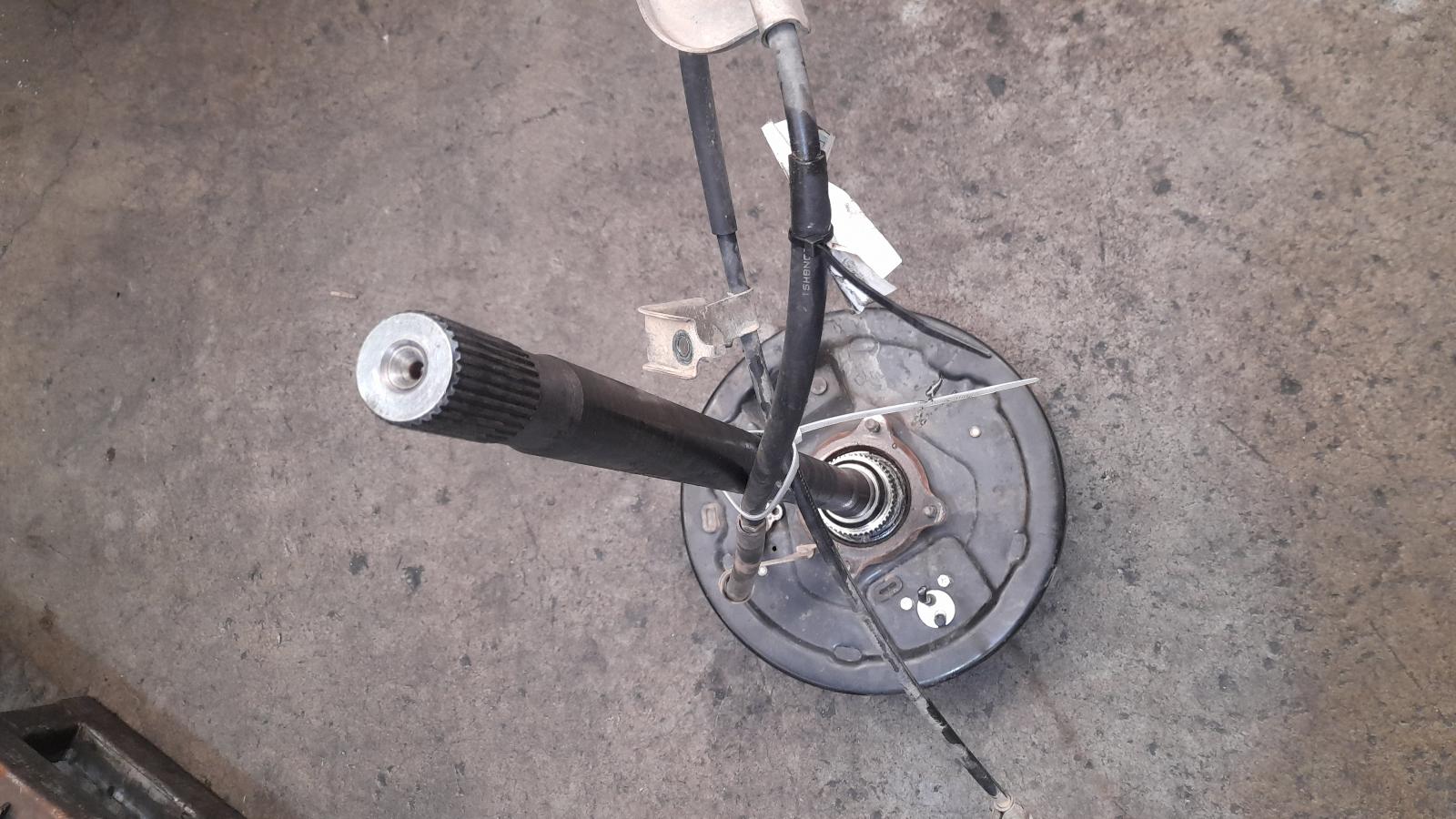 View Auto part Axle Toyota Hilux 2011