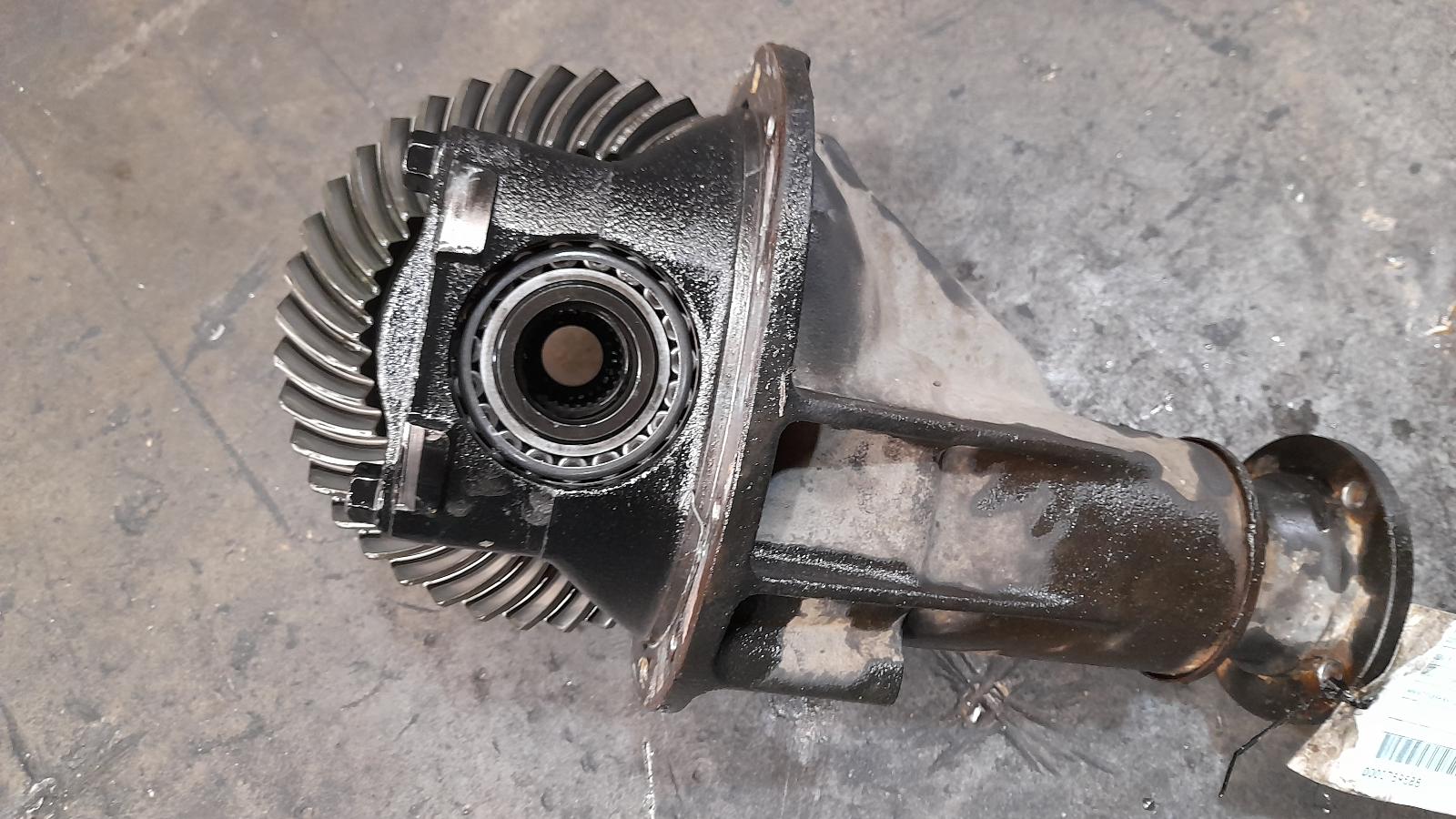 View Auto part Differential Centre Holden Colorado 2011