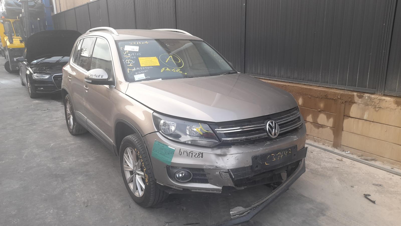 View Auto part Trans/Gearbox Volkswagen Tiguan 2015