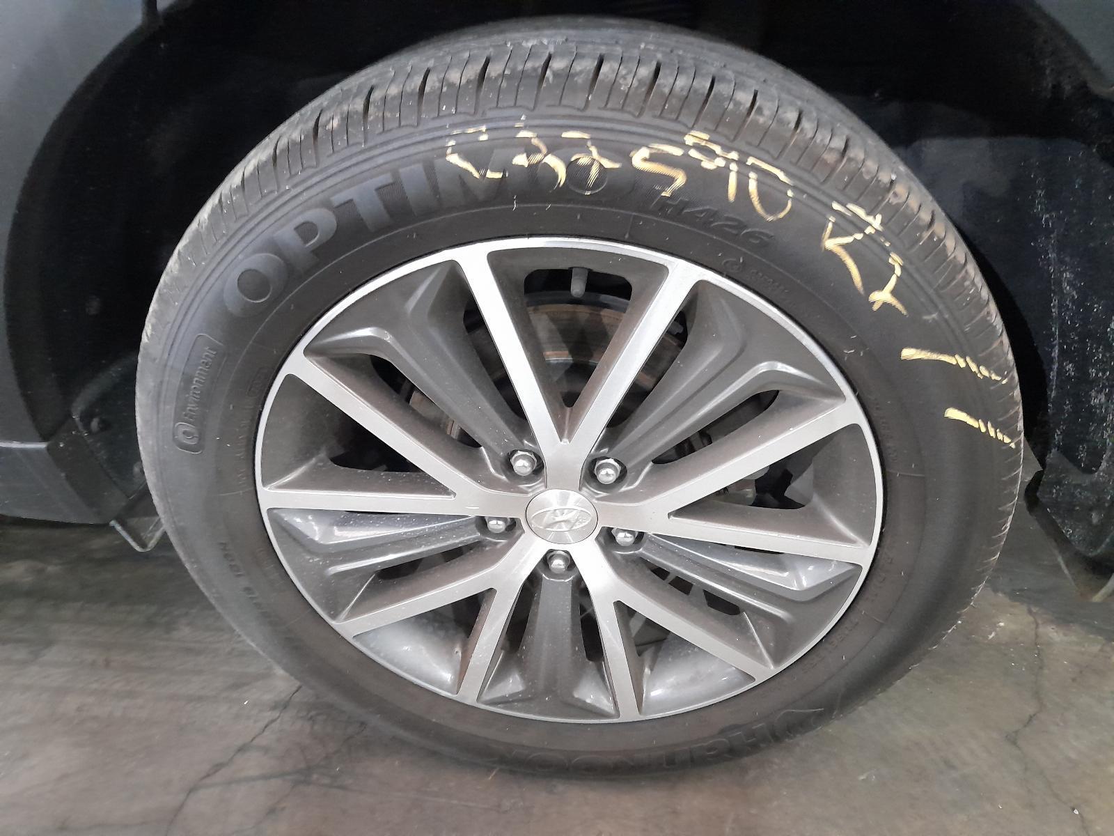 View Auto part Wheel Mag Hyundai Tucson 2015