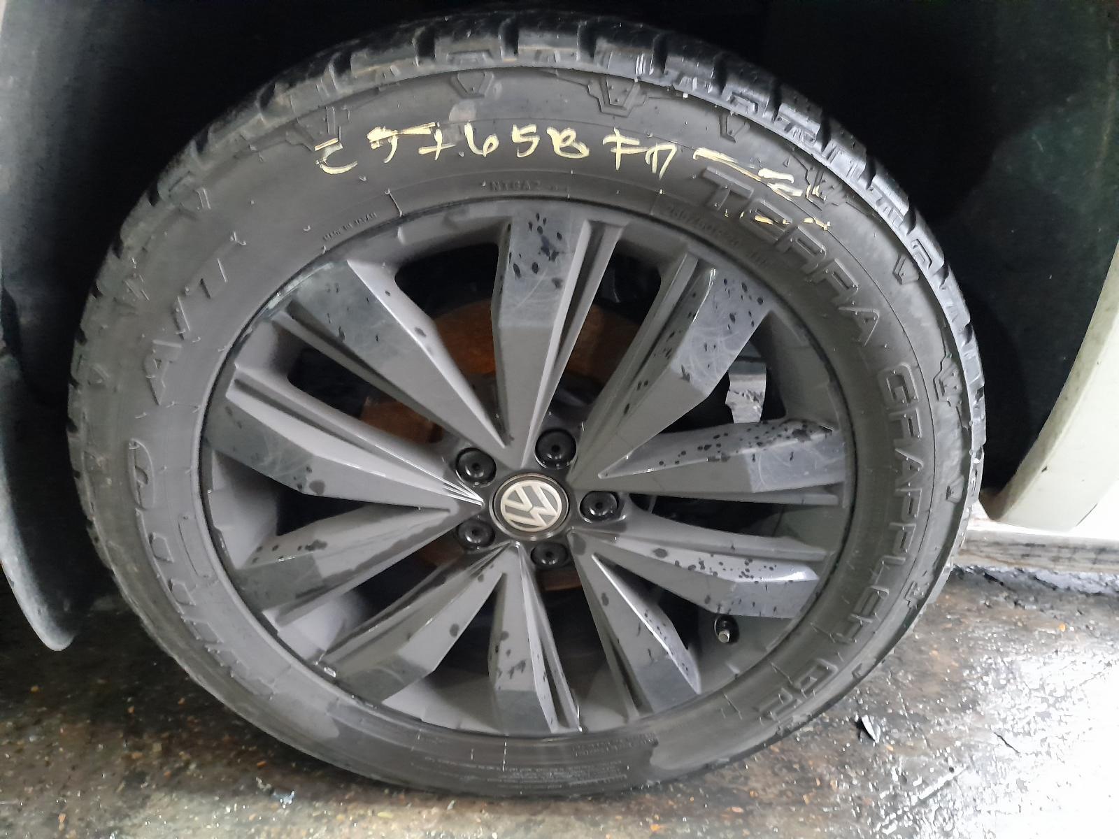 View Auto part Wheel Mag Volkswagen Amarok 2020