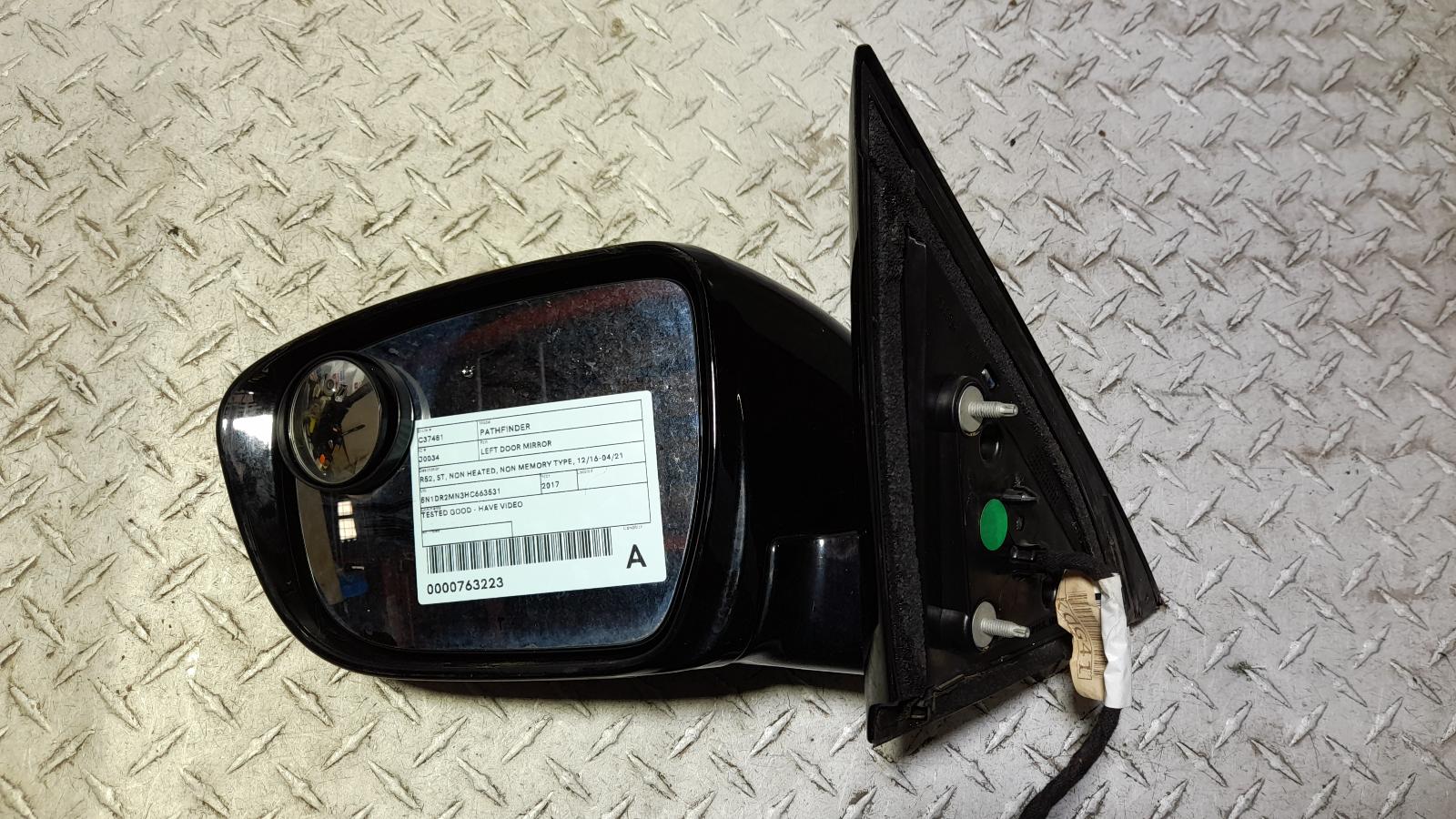 View Auto part Left Door Mirror Nissan Pathfinder 2017