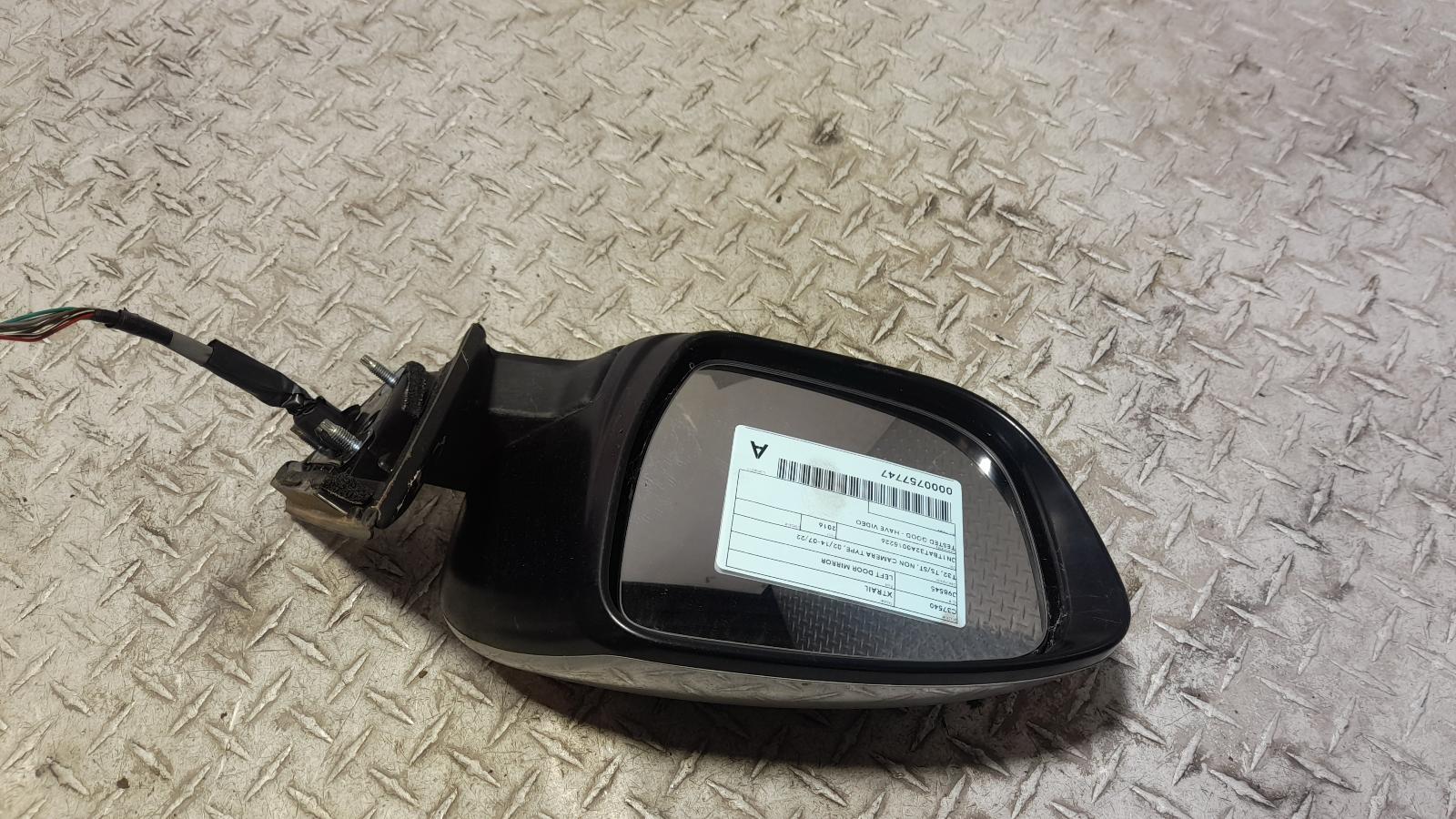 View Auto part Left Door Mirror Nissan Xtrail 2016