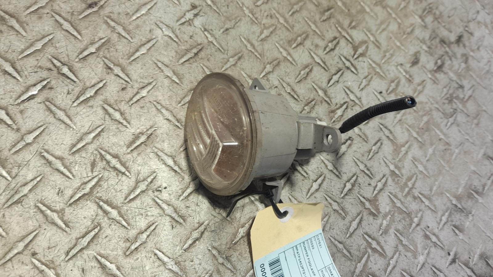 View Auto part Right Indicator/Fog/Side Isuzu Dmax 2023