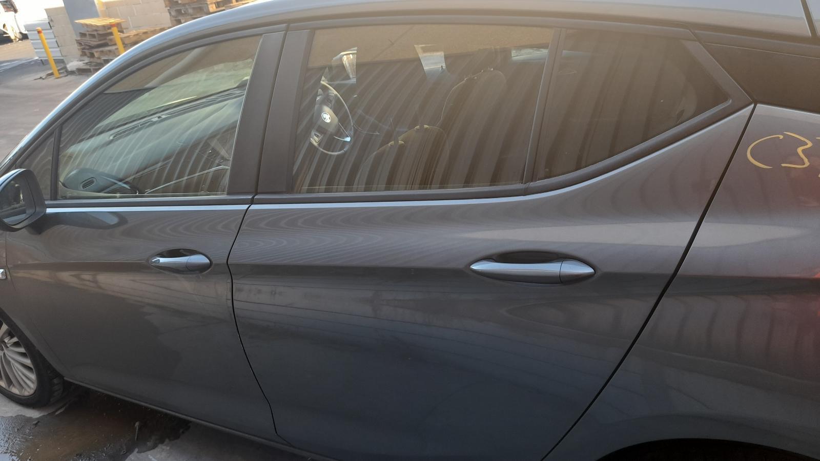 View Auto part Left Rear Door/Sliding Holden Astra 2017