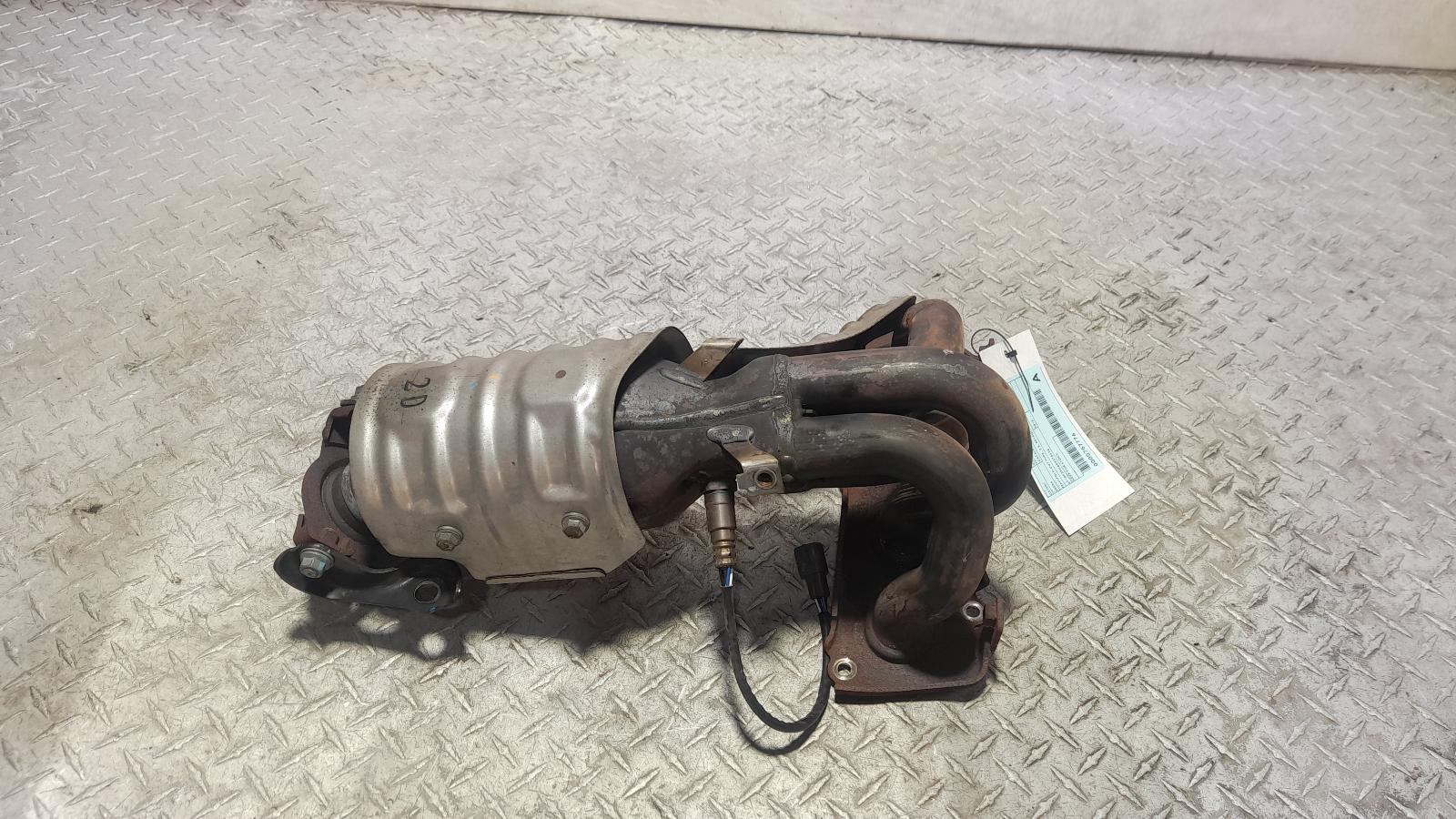 View Auto part Catalytic Converter Toyota Camry 2015