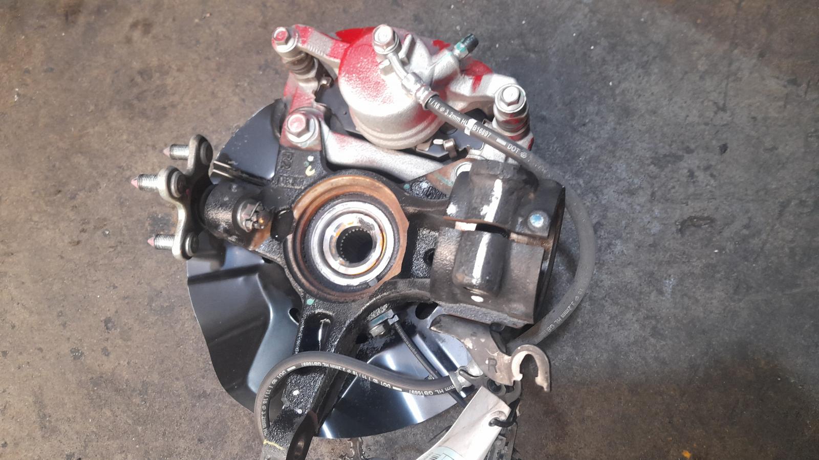View Auto part Right Front Hub Assembly Honda Civic 2019