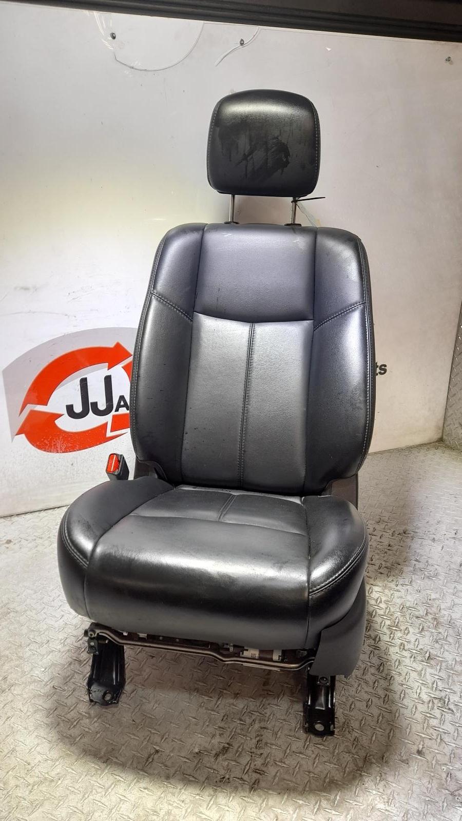 View Auto part Front Seat Nissan Pathfinder 2016