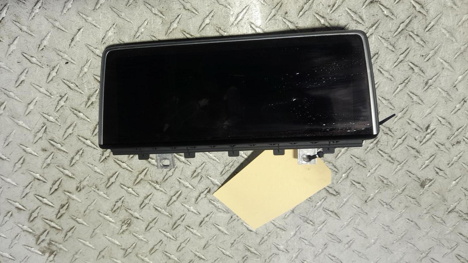 View Auto part Radio/Cd/Dvd/Sat/Tv Bmw X5 2015
