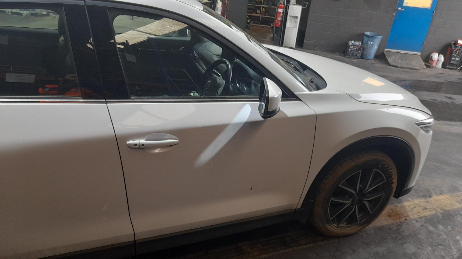 View Auto part Right Front Door Mazda Cx5 2019