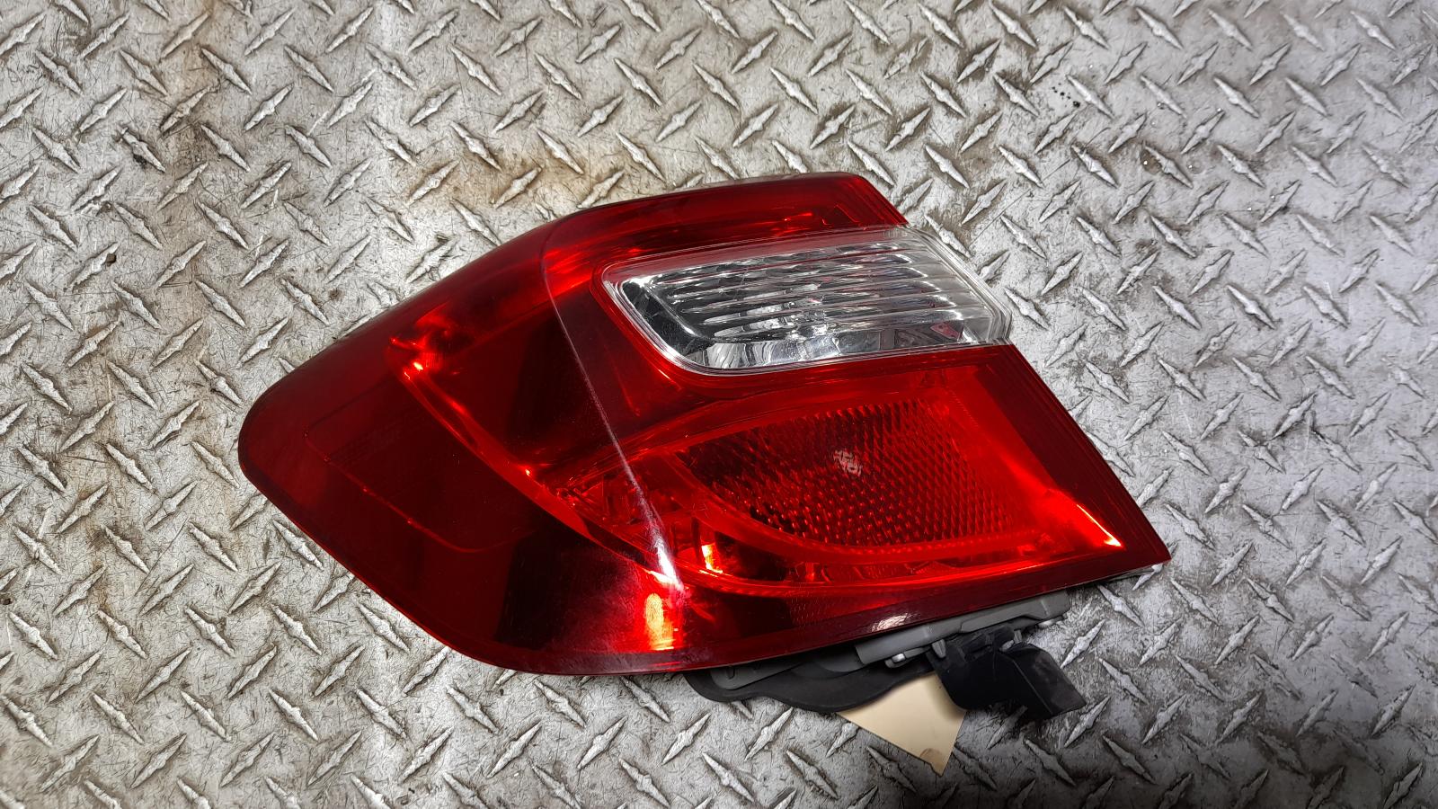View Auto part Left Taillight Toyota Aurion 2014