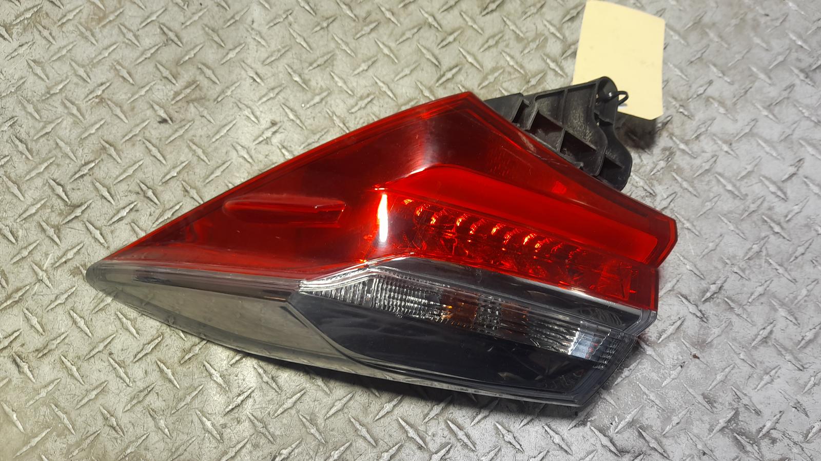View Auto part Right Taillight Toyota Corolla 2018