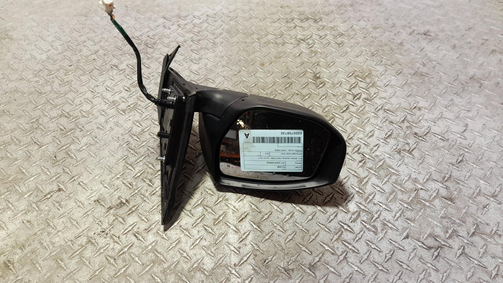 View Auto part Left Door Mirror Nissan Pulsar 2014