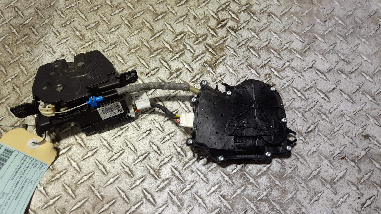 View Auto part Door/Boot/Gate Lock Bmw X3 2013