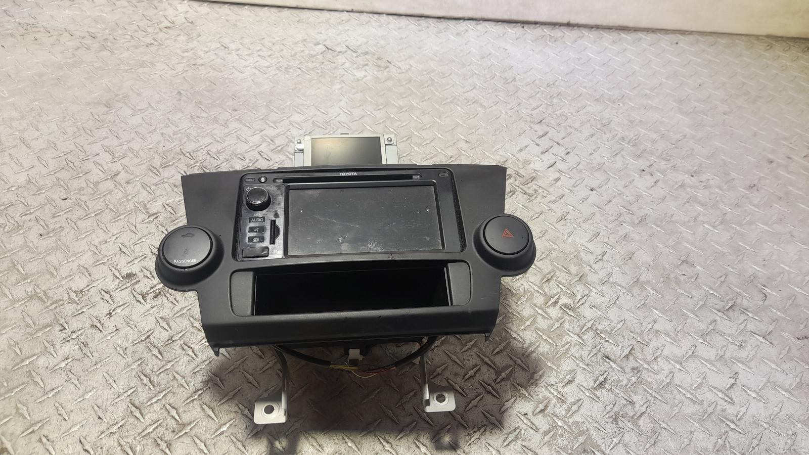 View Auto part Radio/Cd/Dvd/Sat/Tv Toyota Kluger 2013