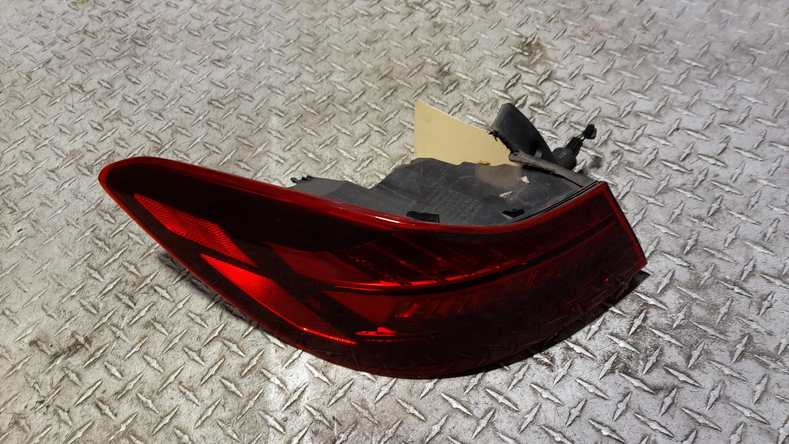 View Auto part Left Taillight Kia Cerato 2019