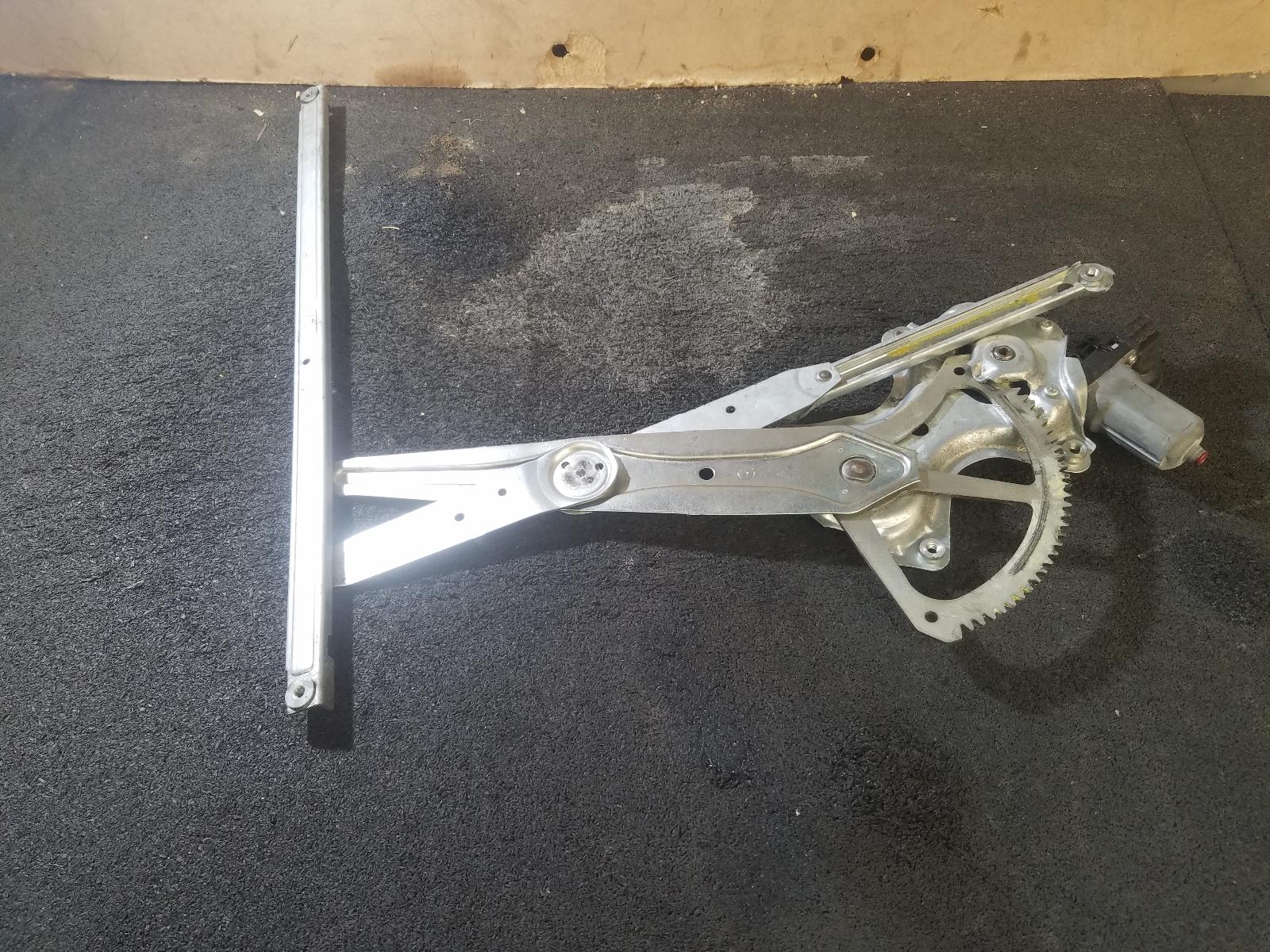 View Auto part Left Front Window Reg/Motor Toyota Aurion 2011