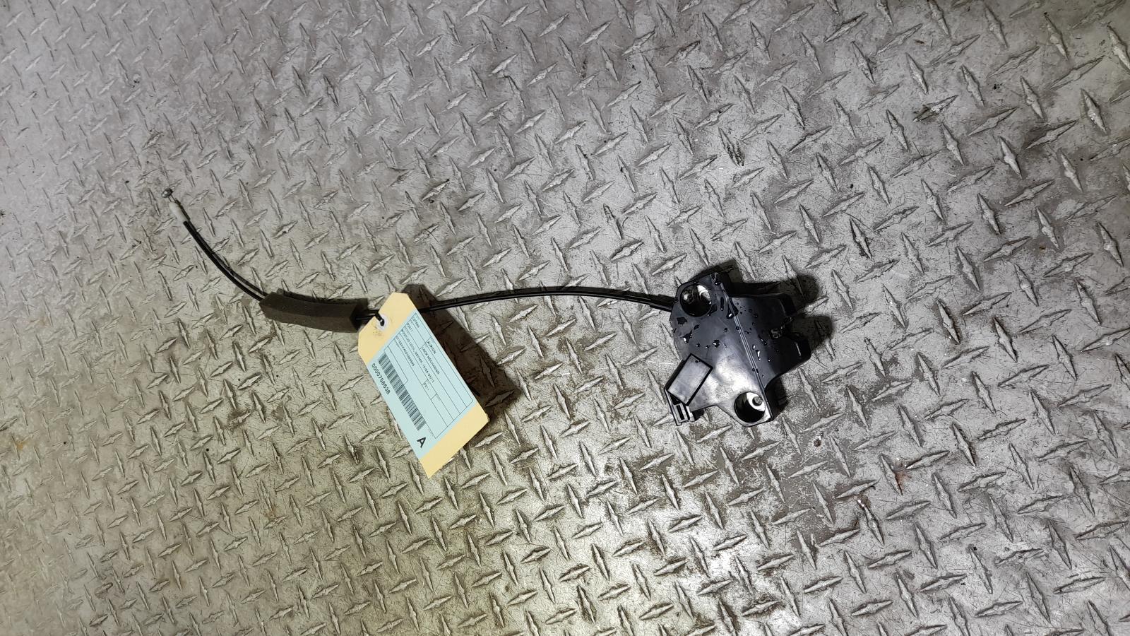 View Auto part Door/Boot/Gate Lock Toyota Aurion 2011
