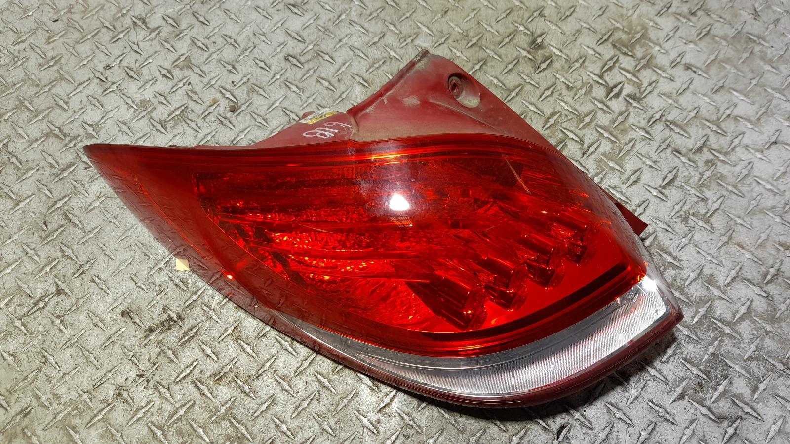 View Auto part Left Taillight Hyundai Veloster 2013