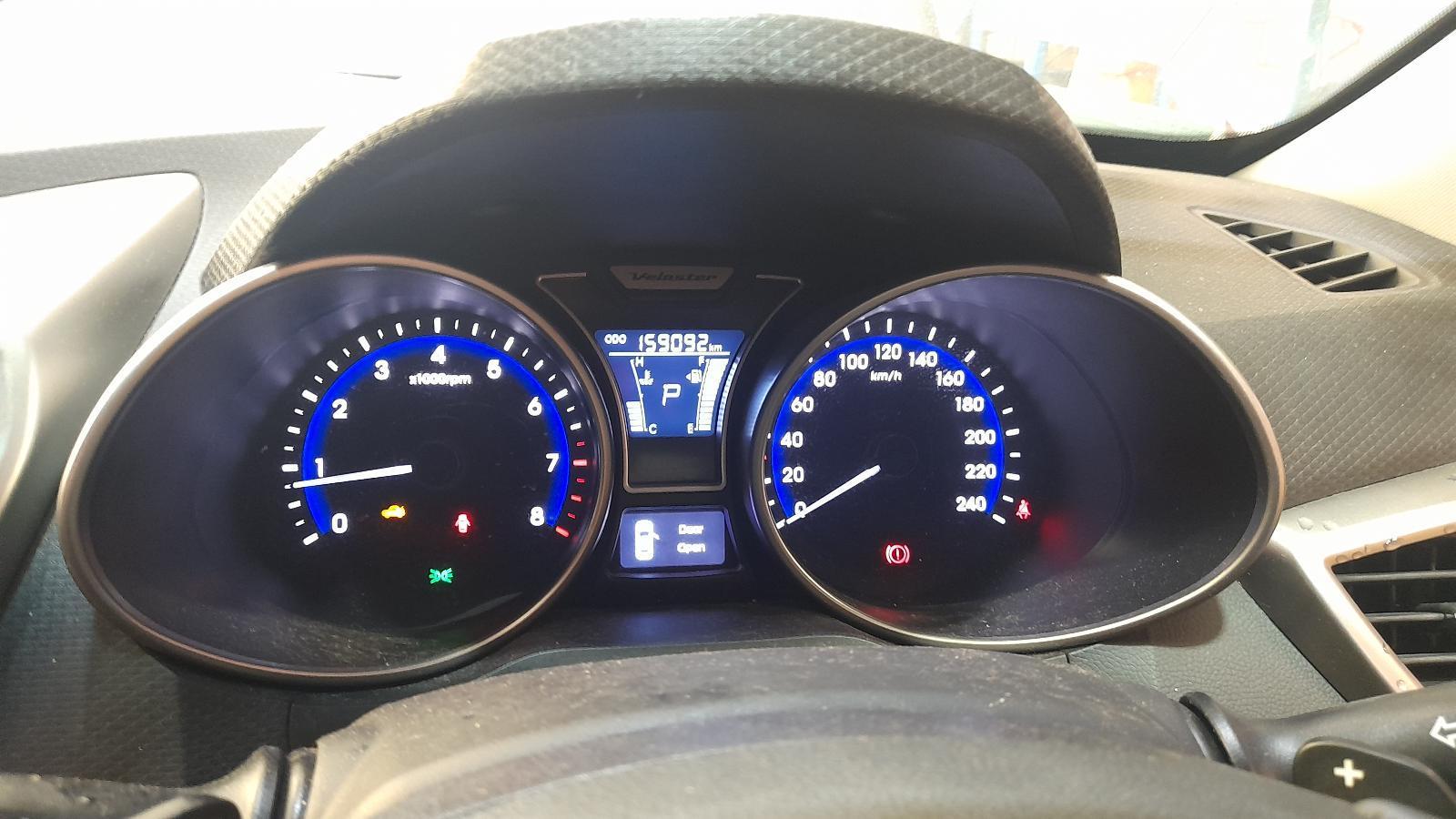 View Auto part Instrument Cluster Hyundai Veloster 2013