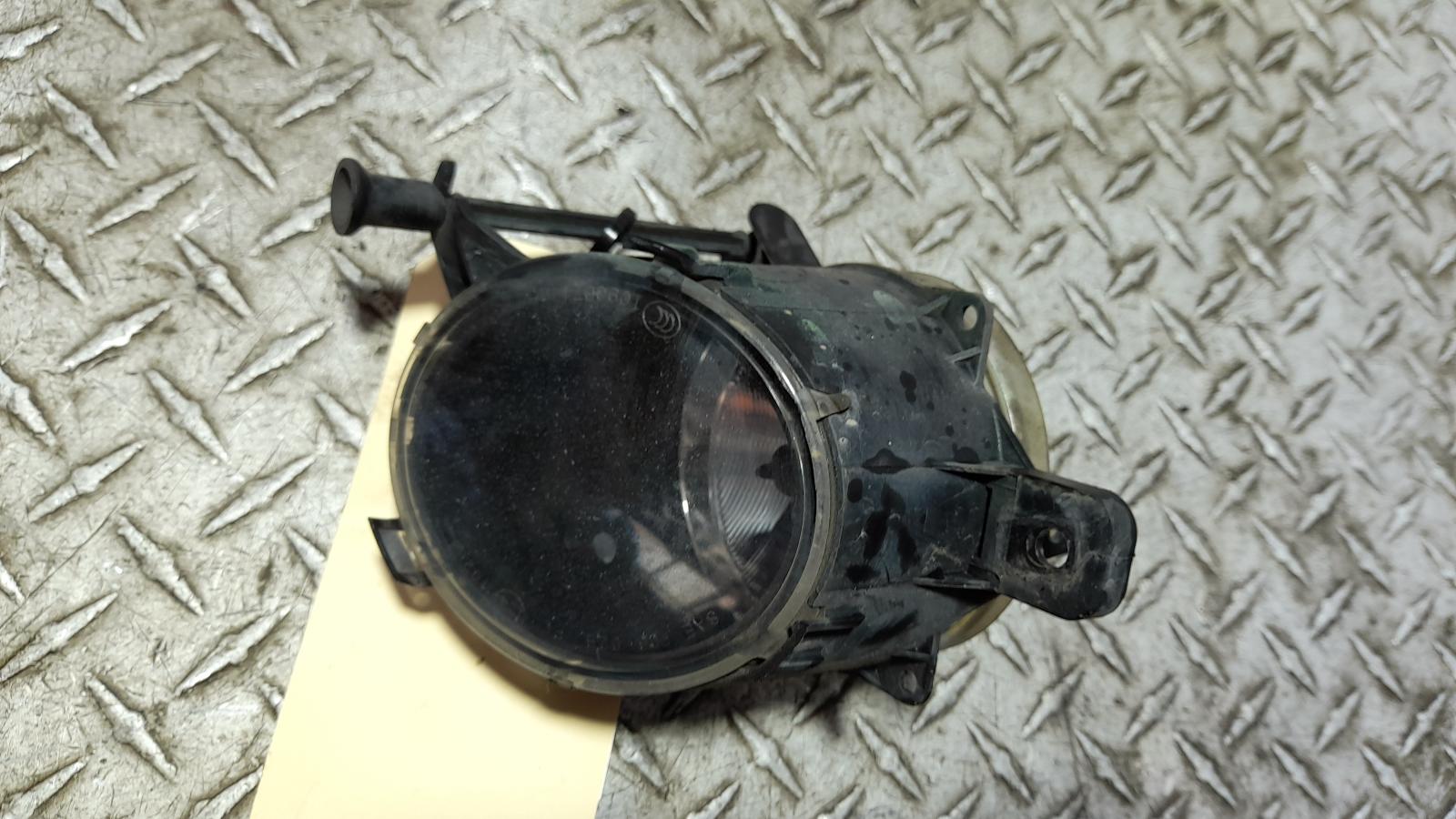 View Auto part Right Indicator/Fog/Side Holden Commodore 2011