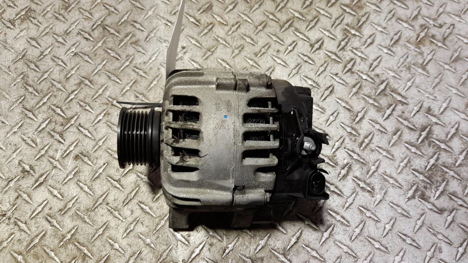 View Auto part Alternator Ford Kuga 2013