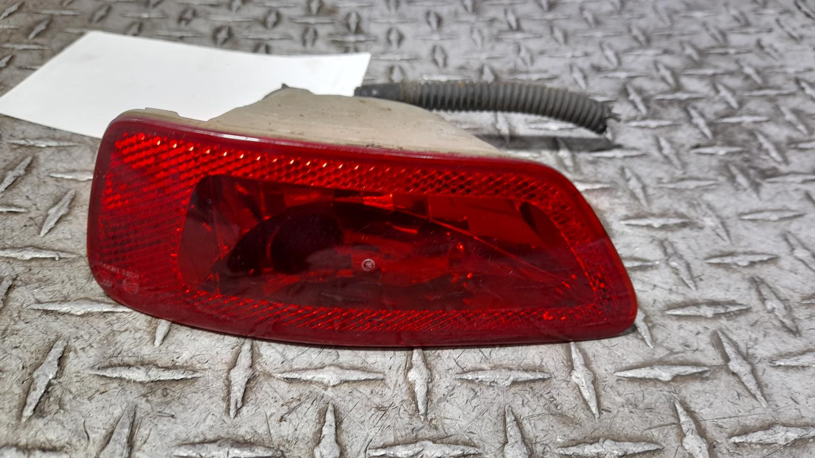 View Auto part Right Taillight Jeep Grandcherokee 2012