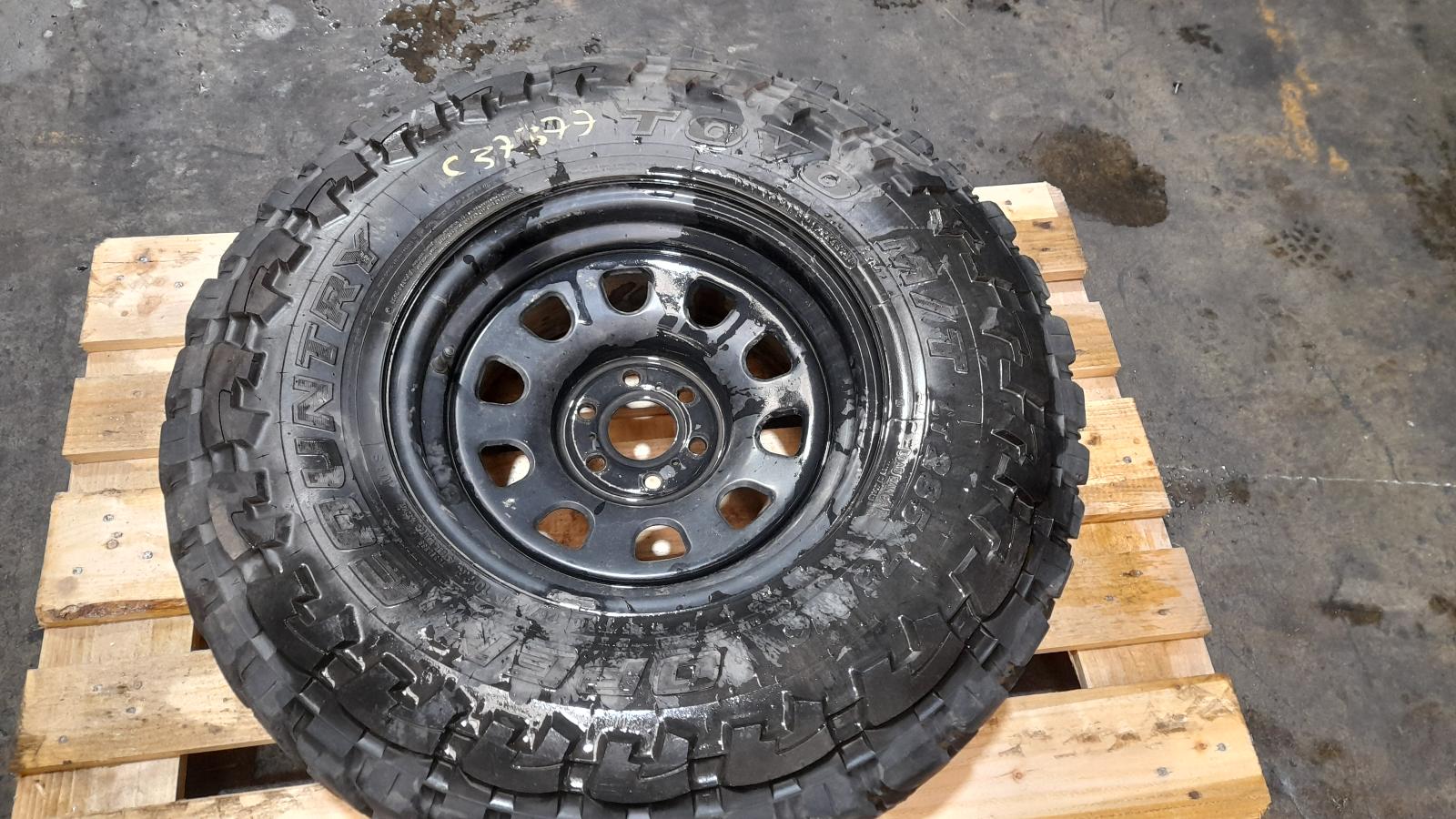 View Auto part Wheel Standard/Steel Nissan Navara 2018