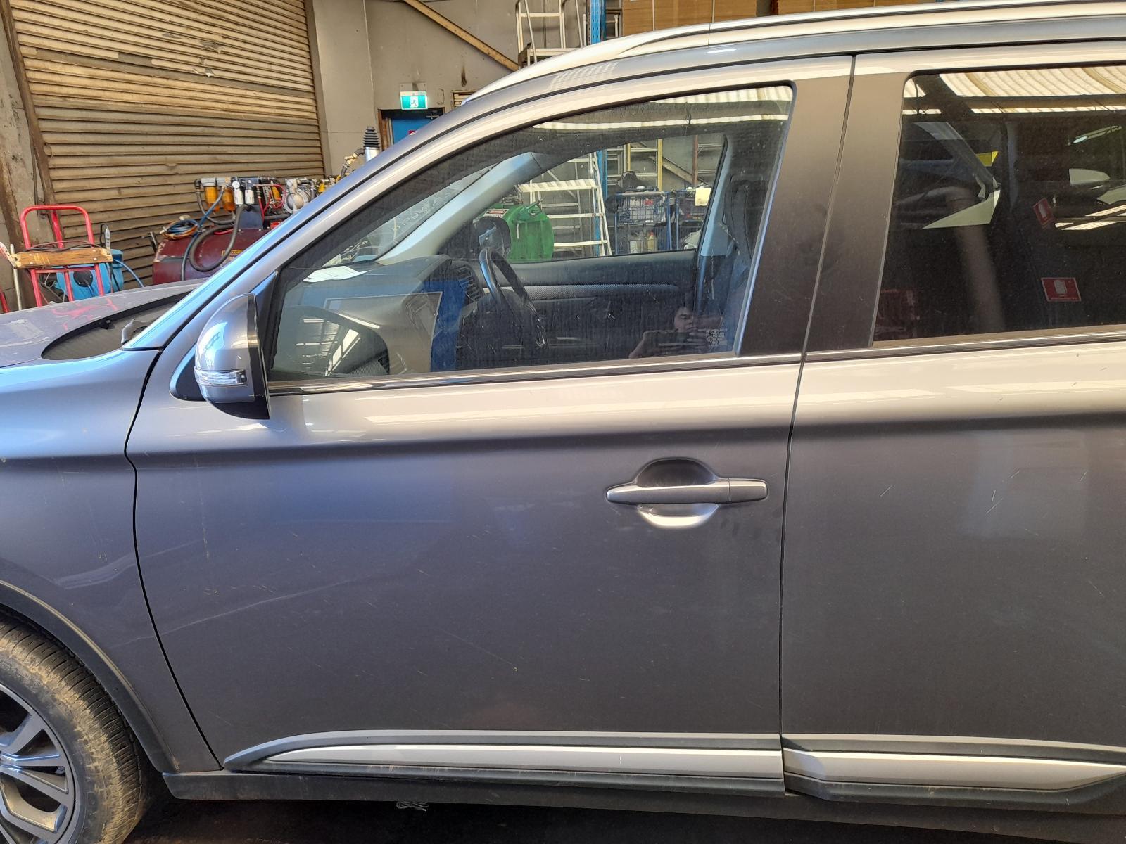 View Auto part Left Front Door Mitsubishi Outlander 2015