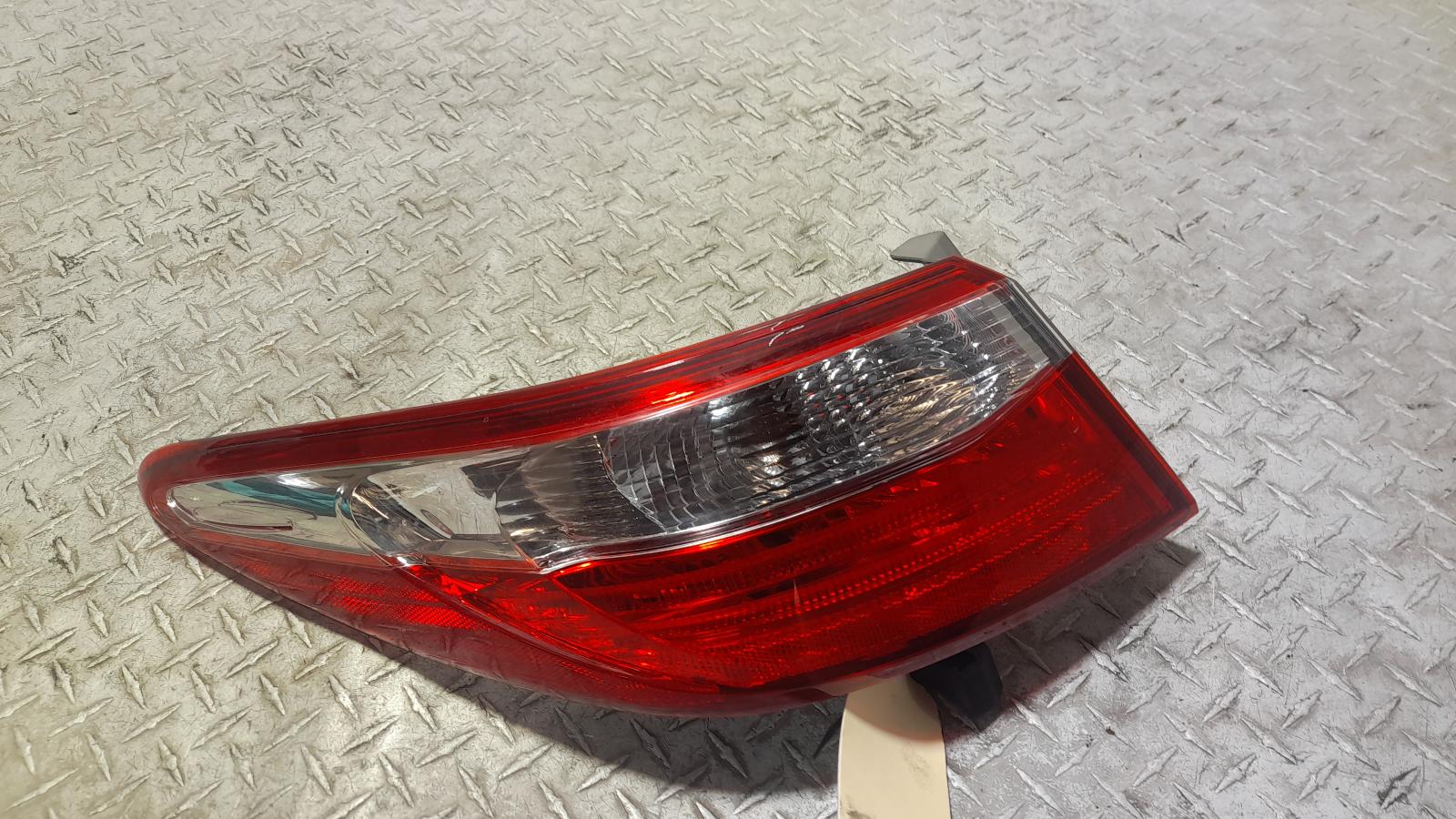 View Auto part Left Taillight Toyota Camry 2017