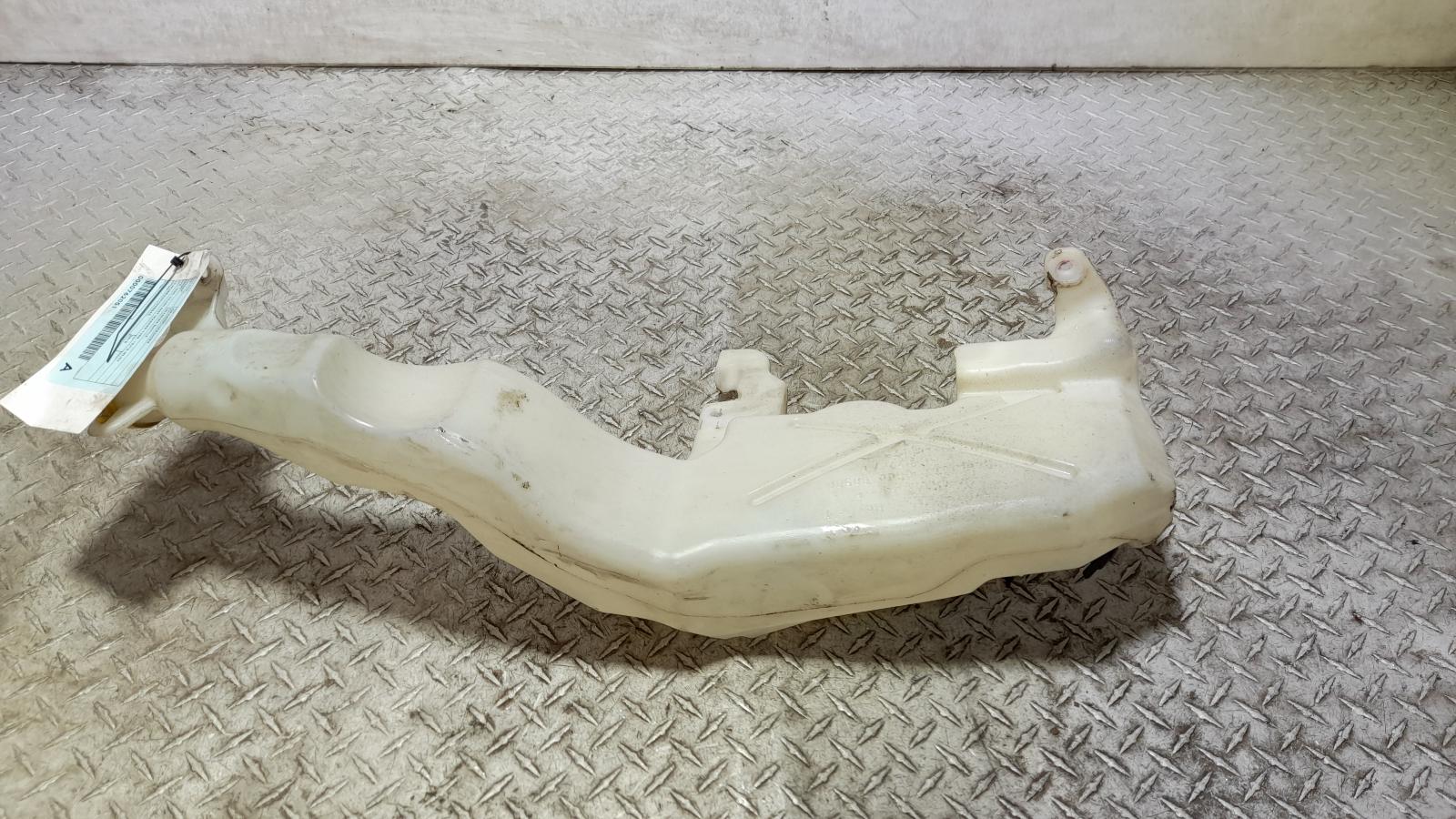 View Auto part Washer Bottle Jeep Grandcherokee 2015