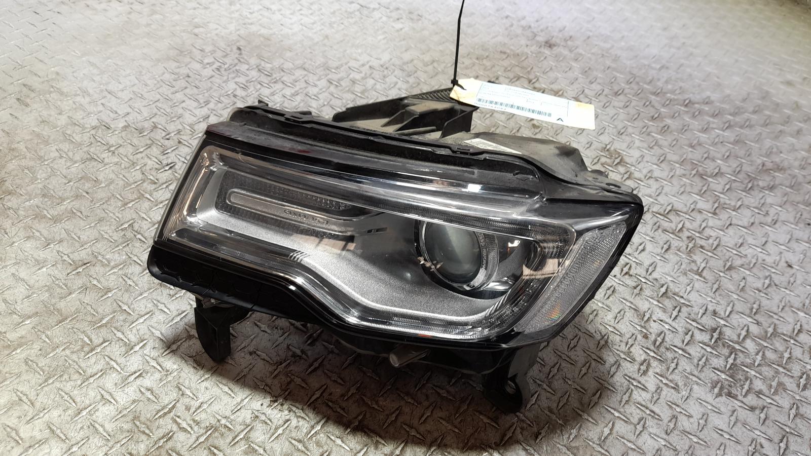 View Auto part Left Headlamp Jeep Grandcherokee 2015