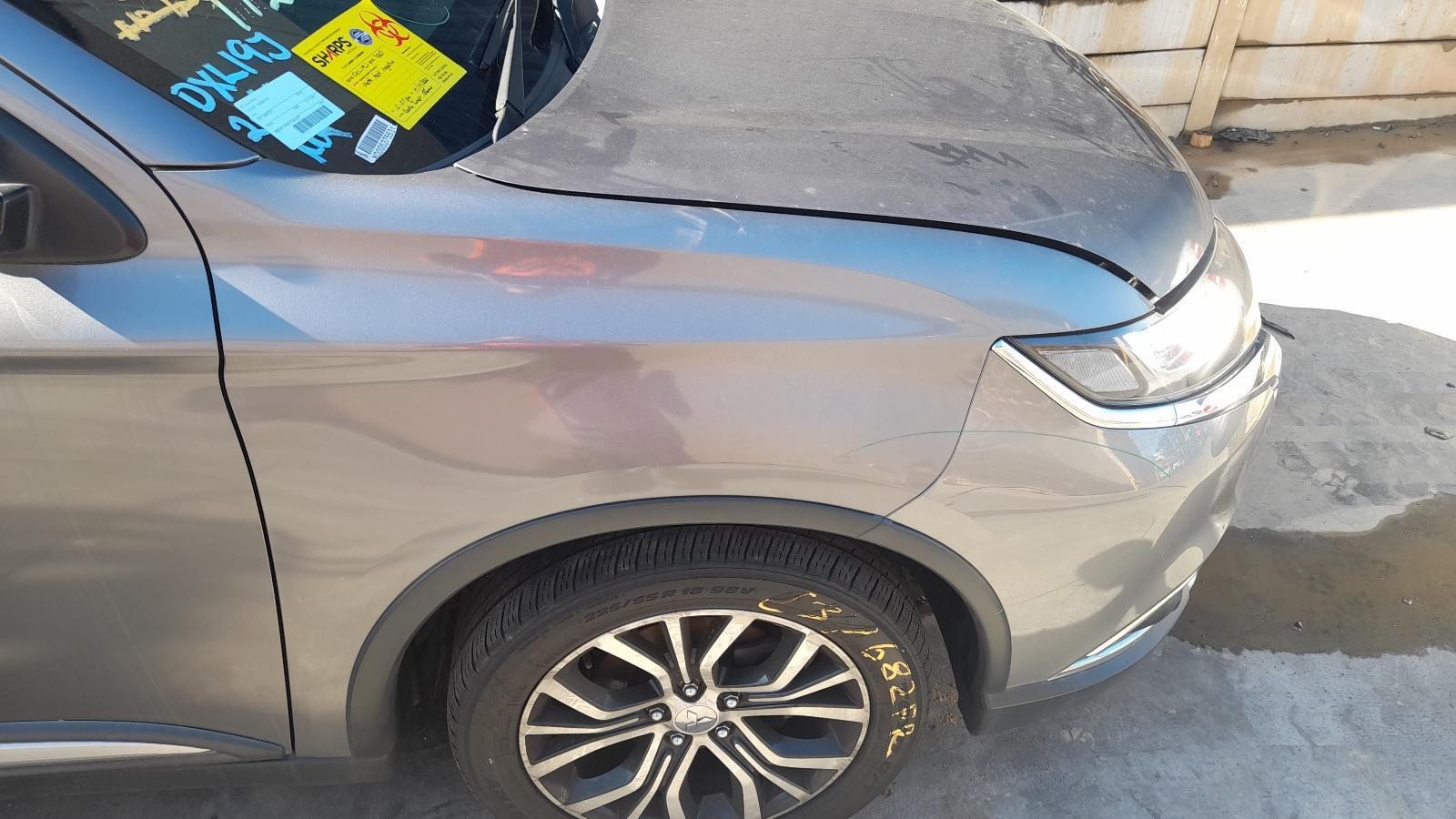 View Auto part Right Guard Mitsubishi Outlander 2018