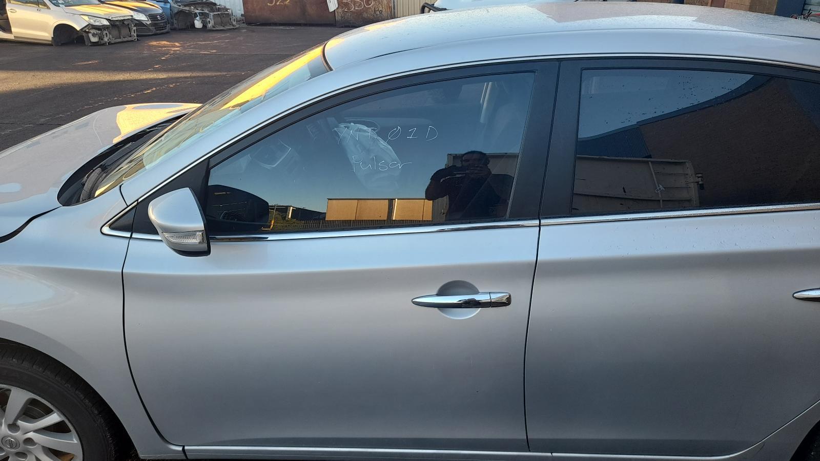 View Auto part Left Front Door Nissan Pulsar 2013