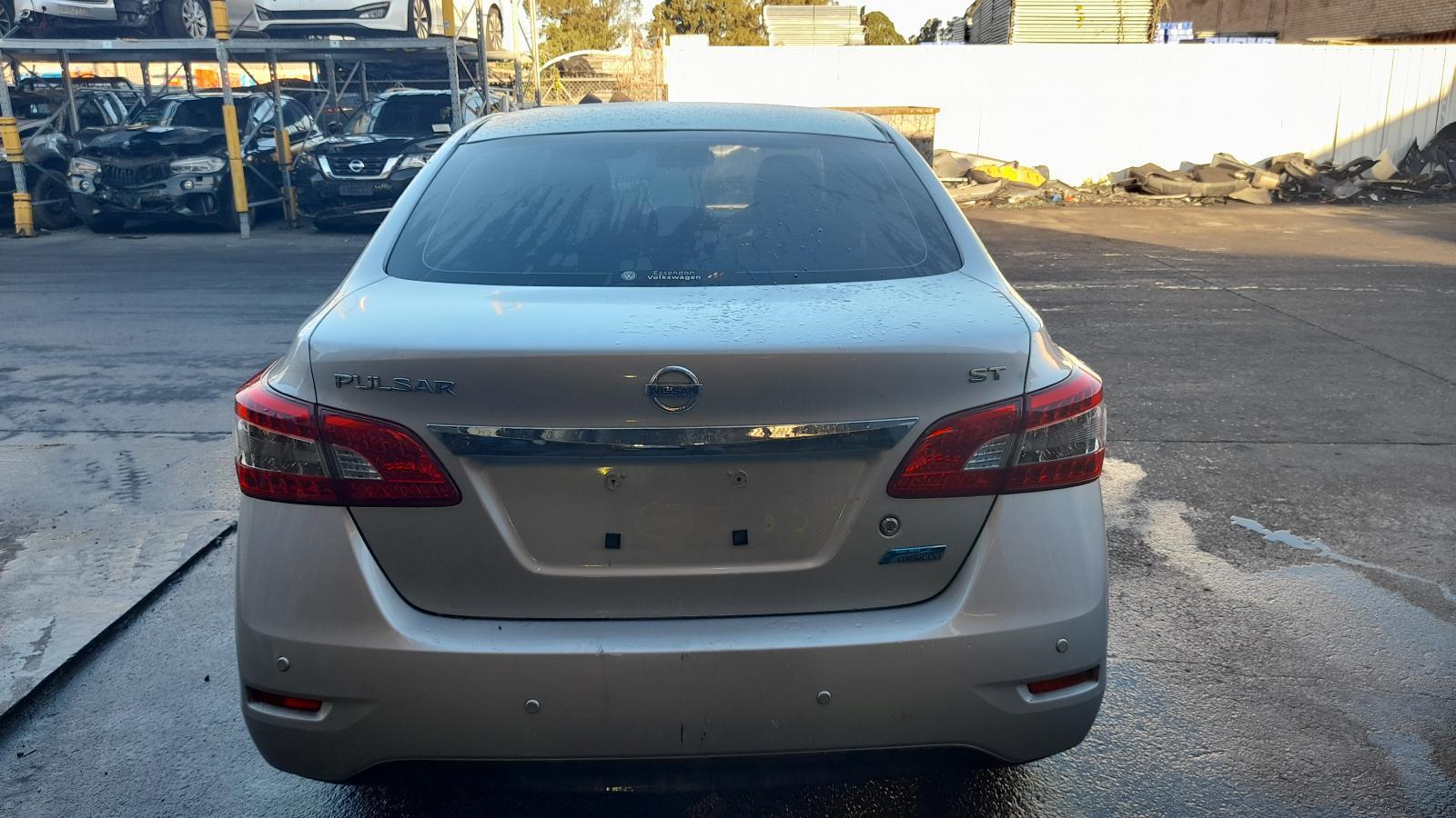 View Auto part Bootlid/Tailgate Nissan Pulsar 2013