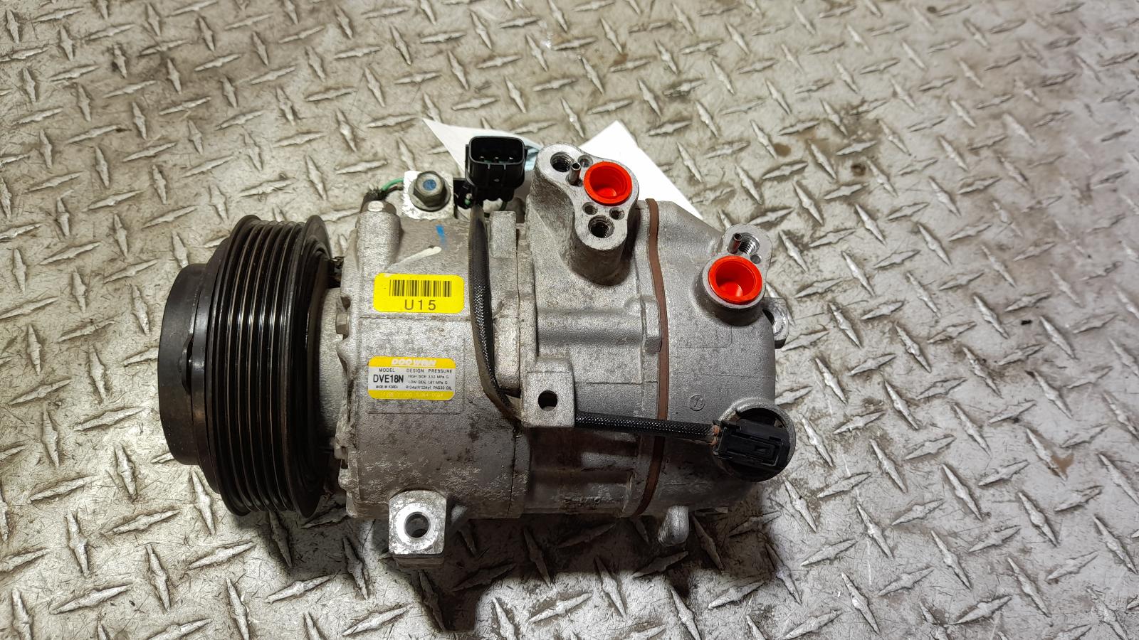 View Auto part A/C Compressor Kia Sorento 2017