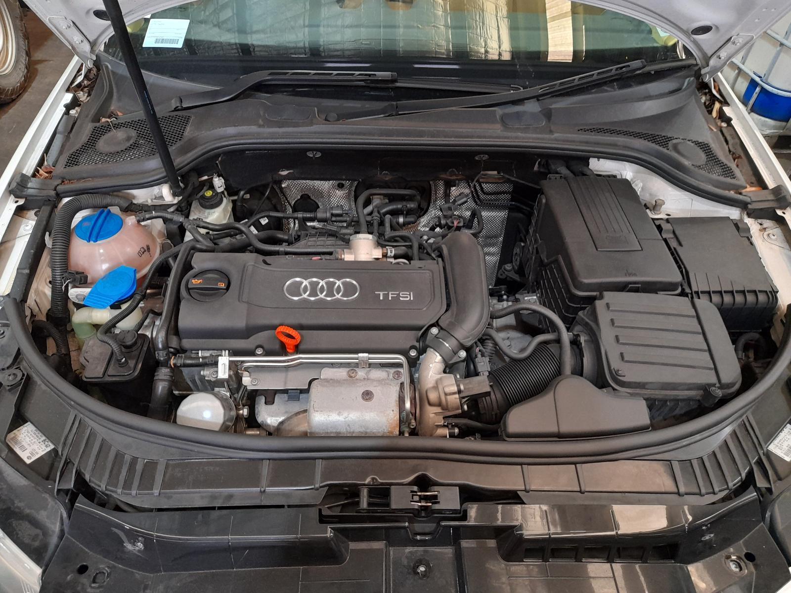 View Auto part Engine Audi A3 2011