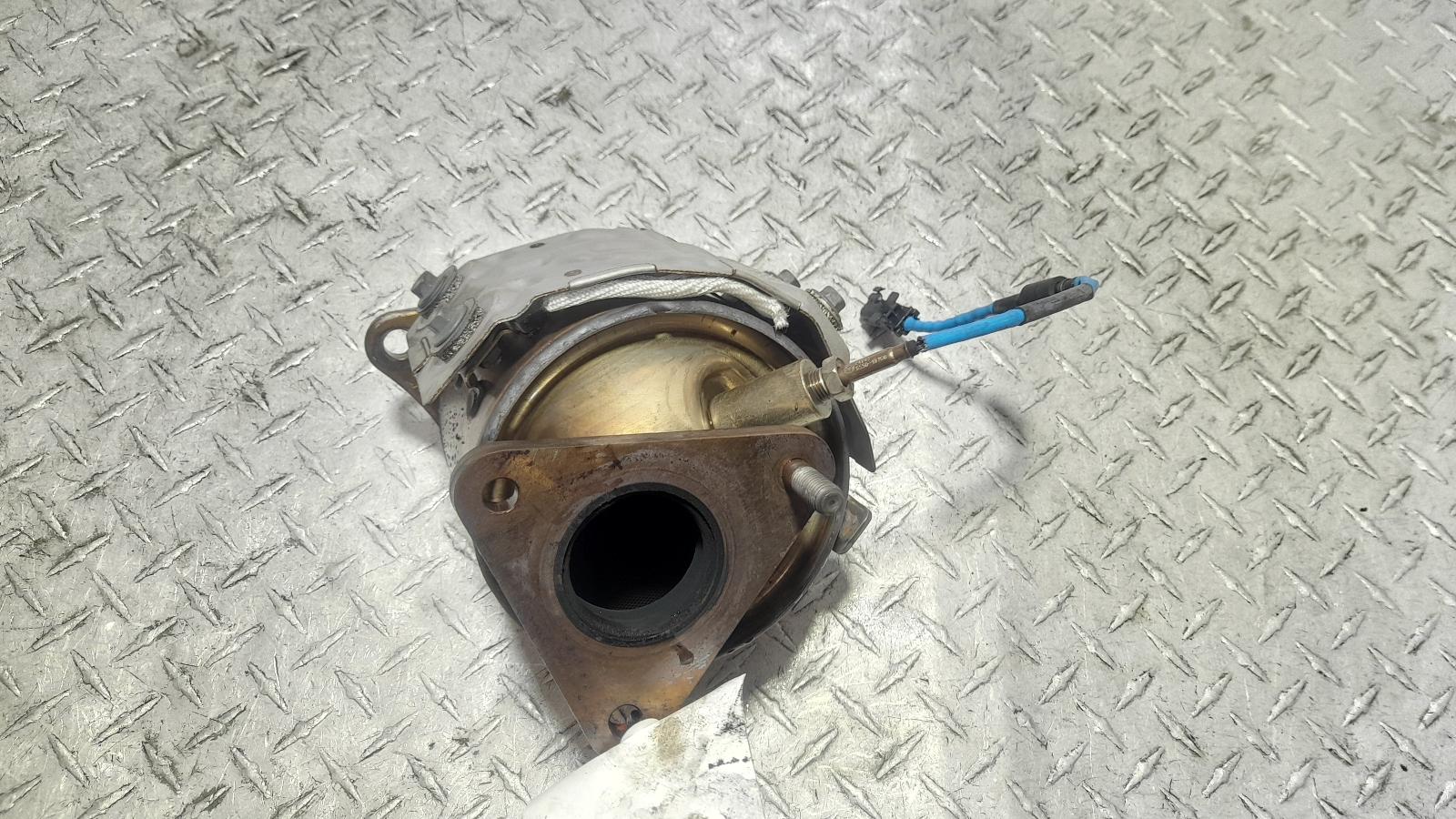 View Auto part Catalytic Converter Mazda Cx3 2015