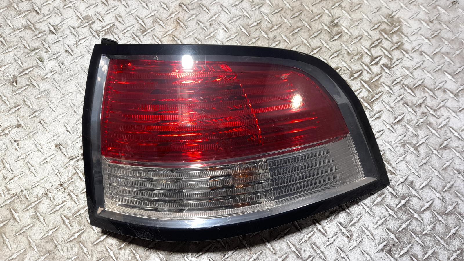 View Auto part Right Taillight Holden Commodore 2011