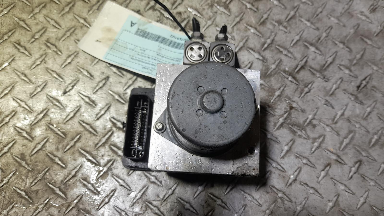 View Auto part Abs Pump/Modulator Mercedes M Class 2013