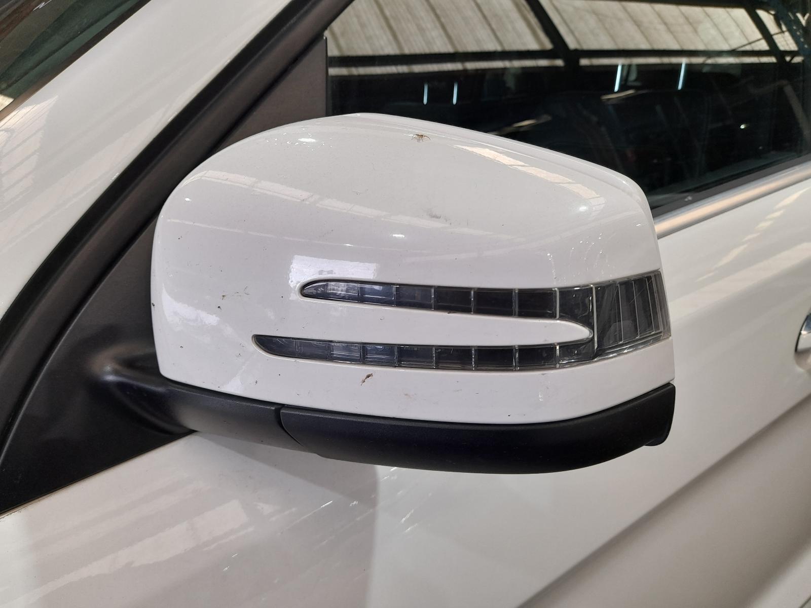 View Auto part Left Door Mirror Mercedes M Class 2013